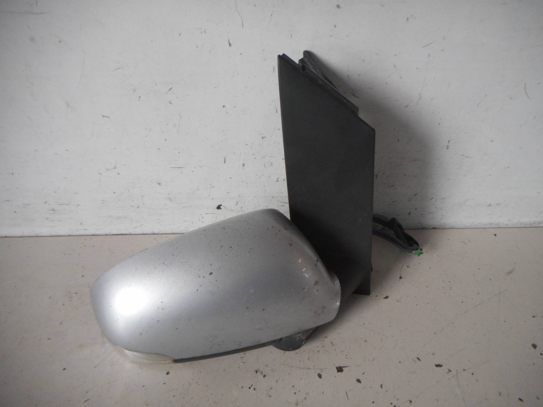 Retrovisore est. regolaz. elettr. sx.